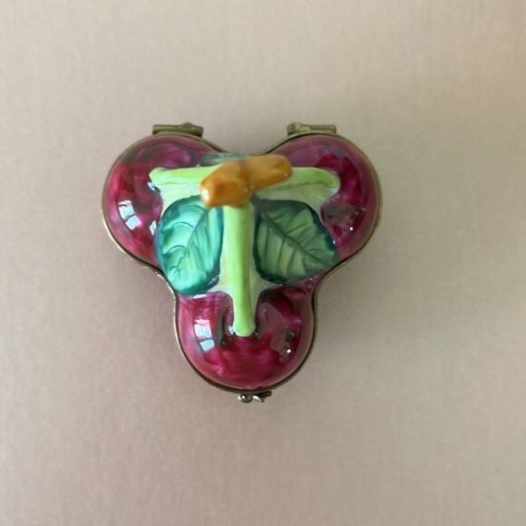 Limoges France Hand Painted Porcelain Cherries Trinket Box - Picture 6 of 11
